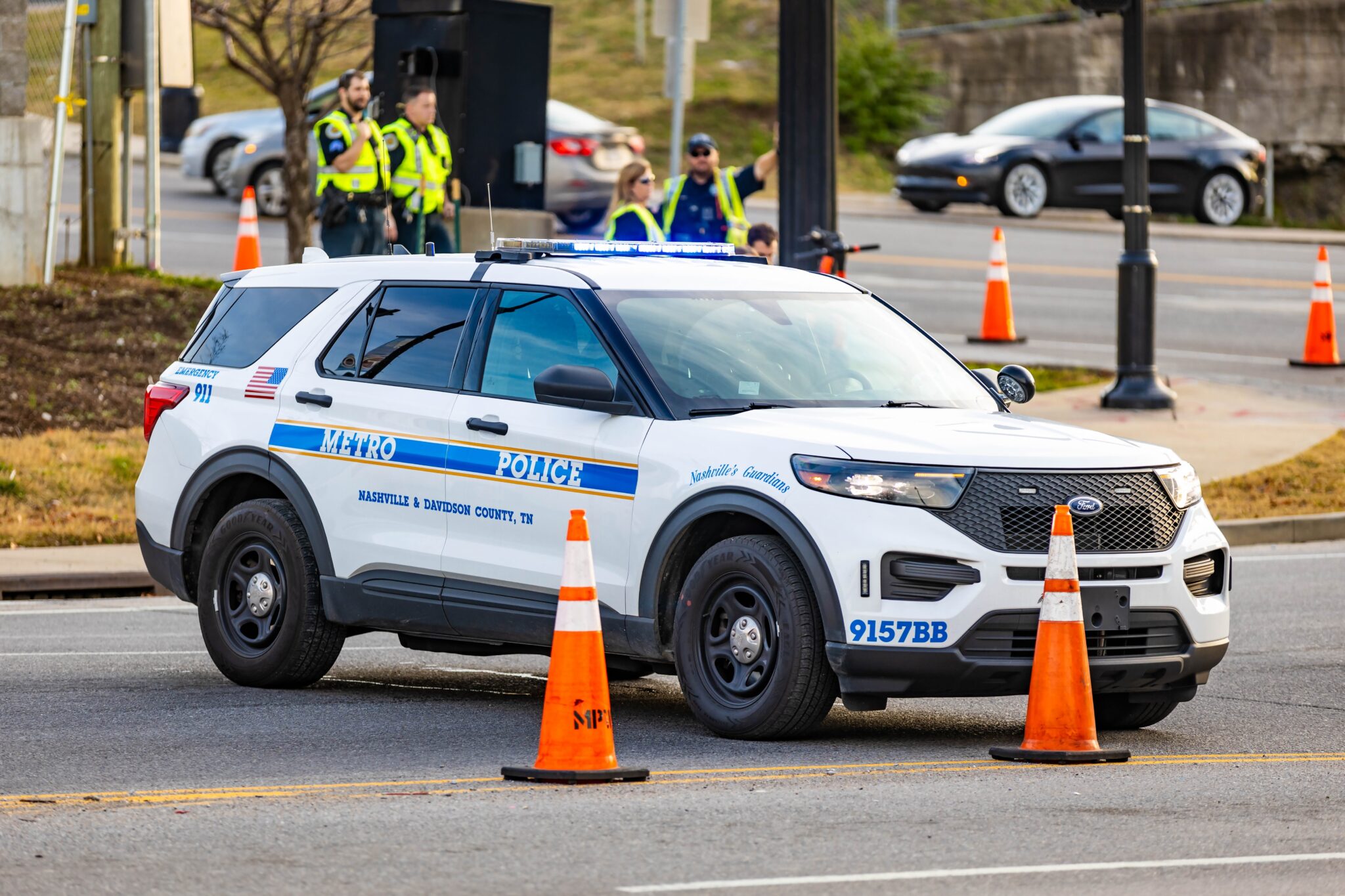 NashvilleTnUsa-12-24-2023PoliceCarOnTheStreet - 101.5 Hank FM